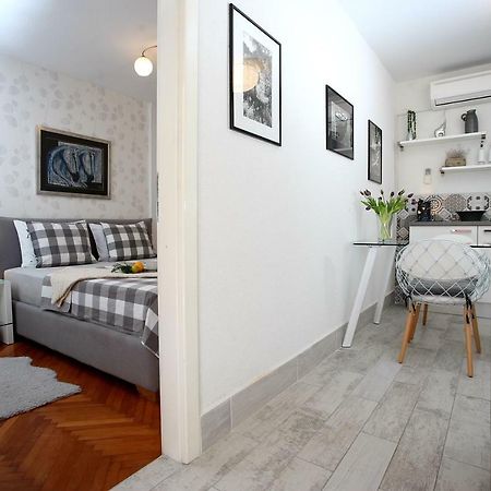 Charming Seaside Apartment Primošten Extérieur photo
