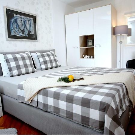 Charming Seaside Apartment Primošten Extérieur photo