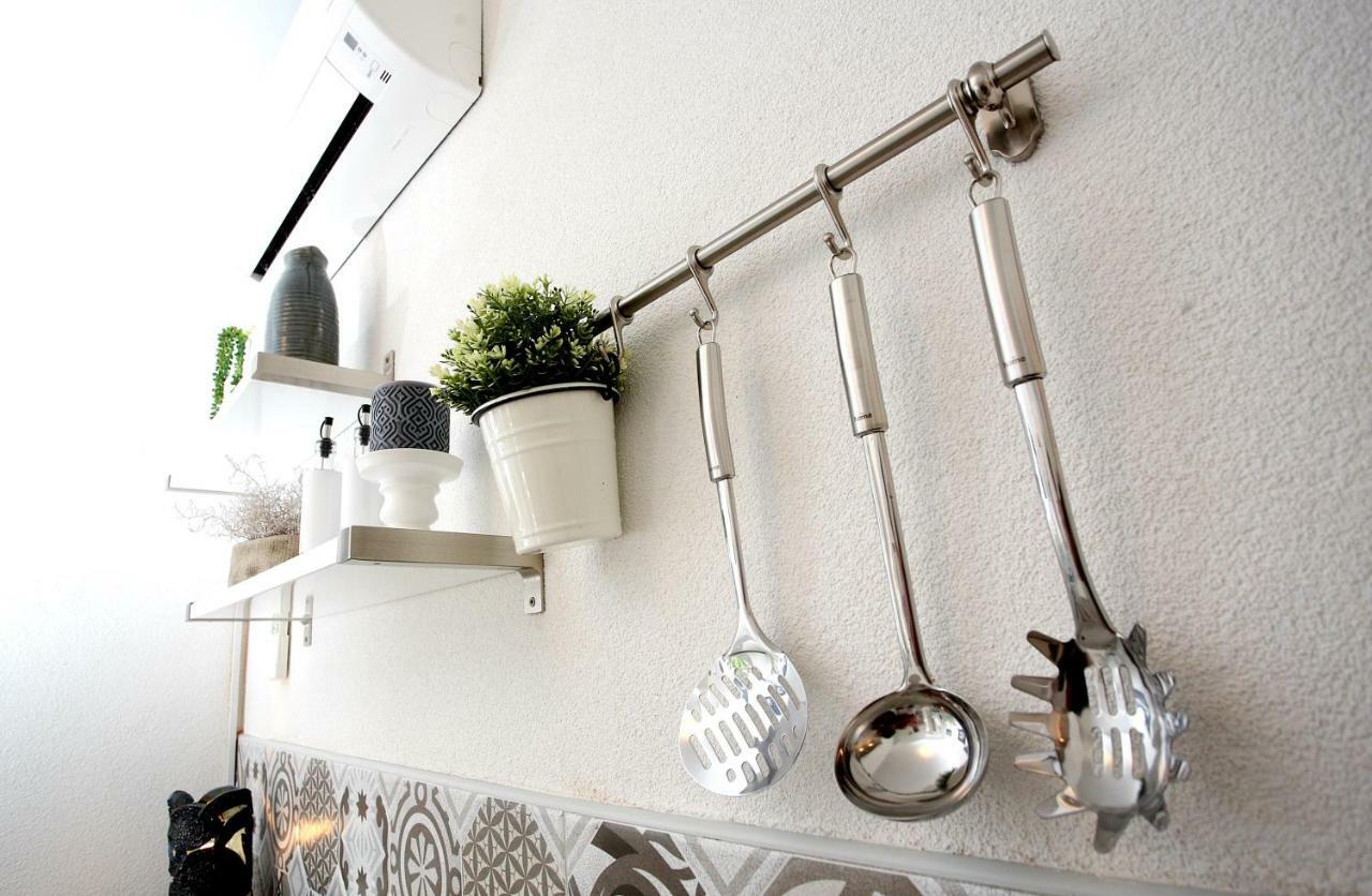 Charming Seaside Apartment Primošten Extérieur photo